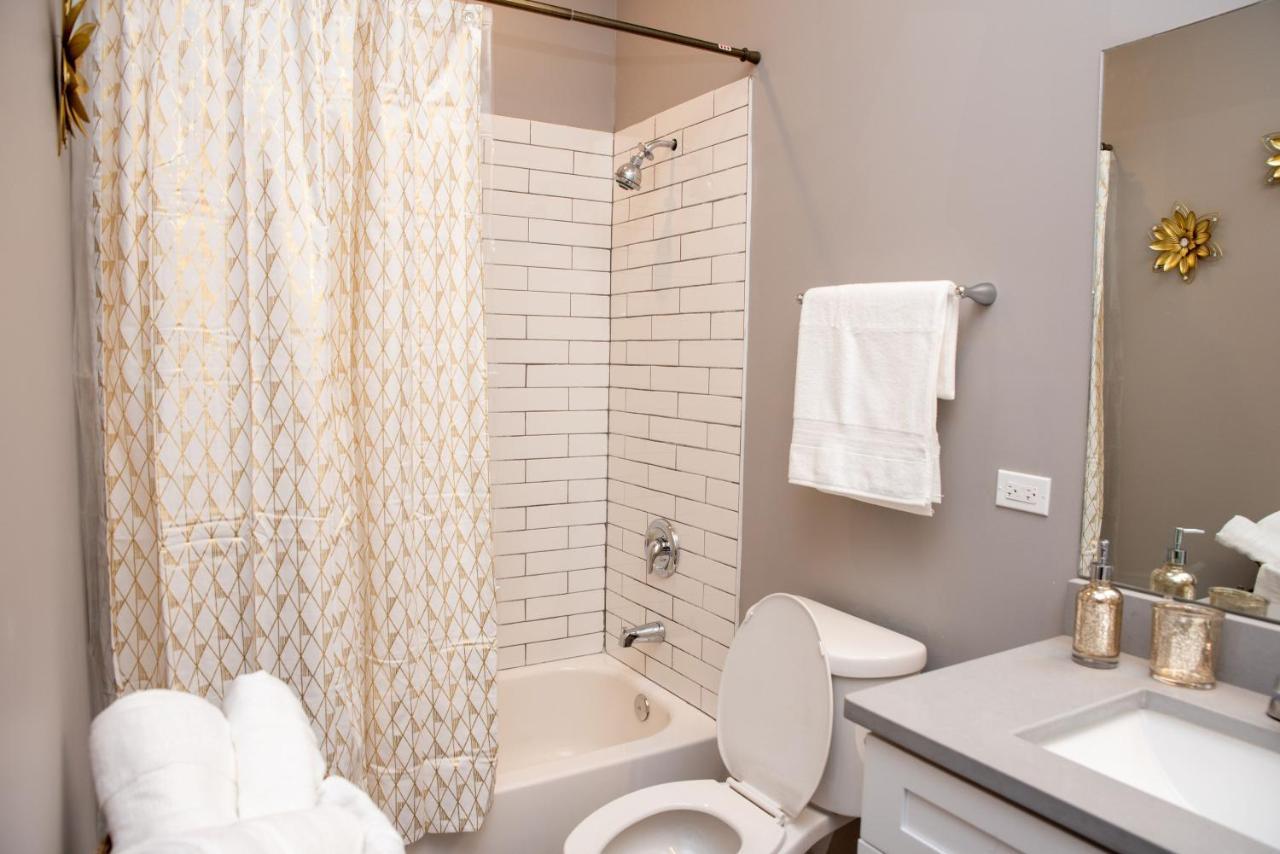 Luxurious Stay At Modern Apartment With Self Check-In Mins Frm Downtown Чикаго Экстерьер фото
