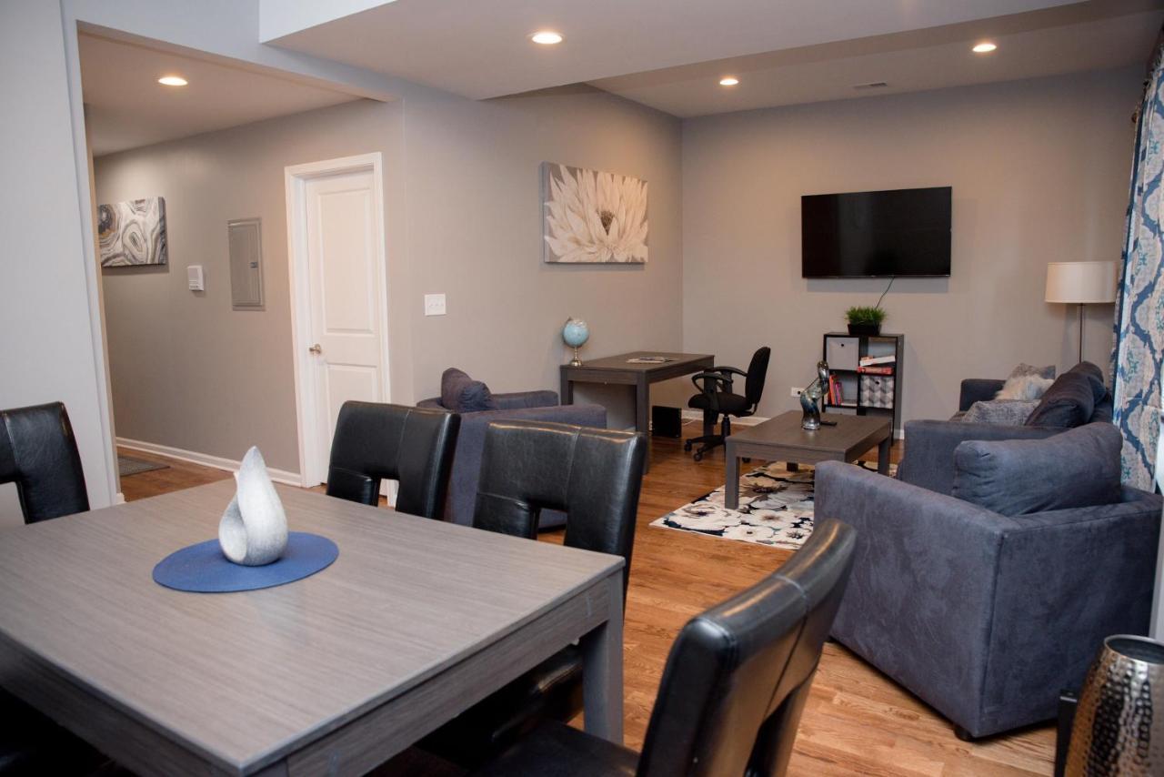 Luxurious Stay At Modern Apartment With Self Check-In Mins Frm Downtown Чикаго Экстерьер фото